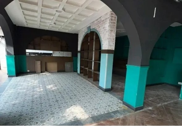 Shop for Rent, MM Alam Road, Lahore