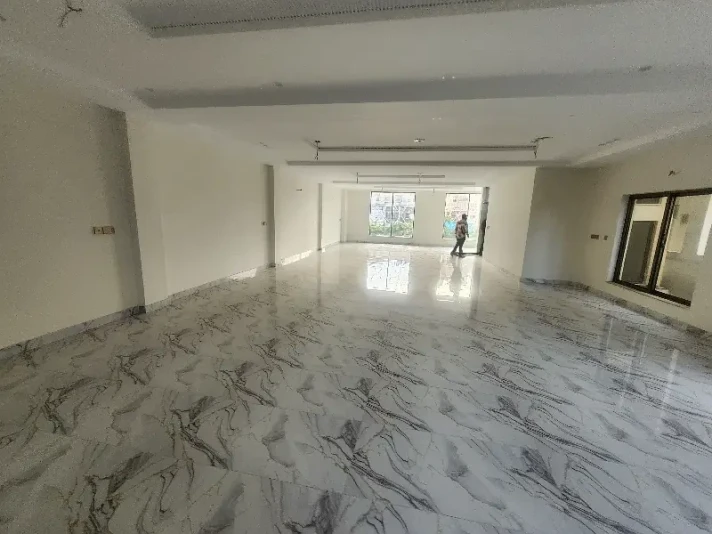 Building for Sale, Johar Town, Lahore