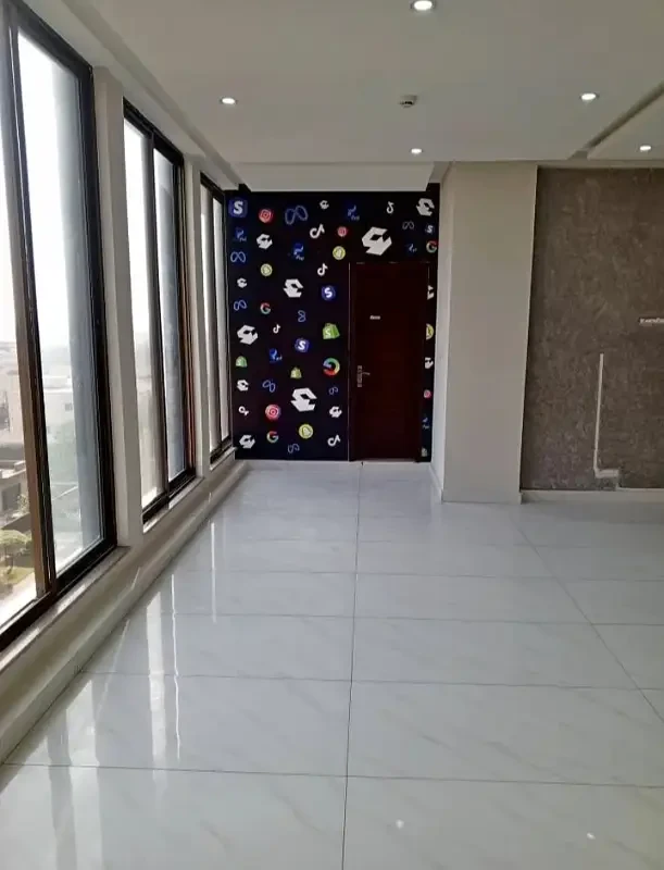 Floor Available for Rent, DHA Phase 4 - Block GG, Lahore
