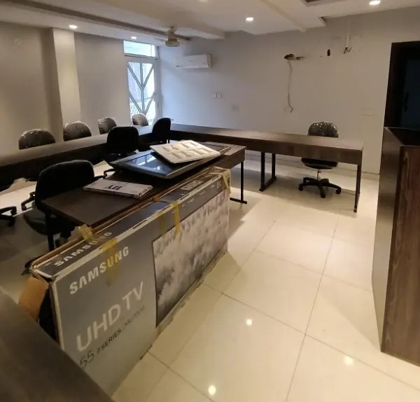 Office for Rent, Gulberg, Lahore