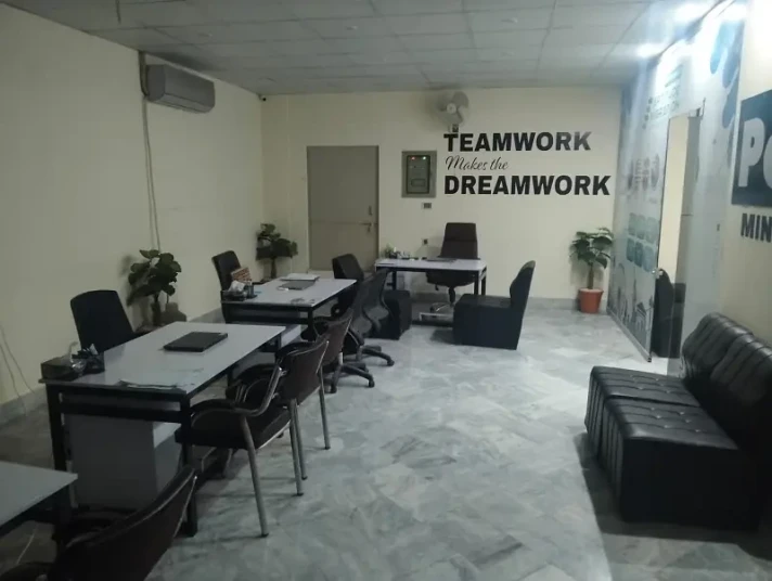 Office for Rent, Susan Road, Faisalabad