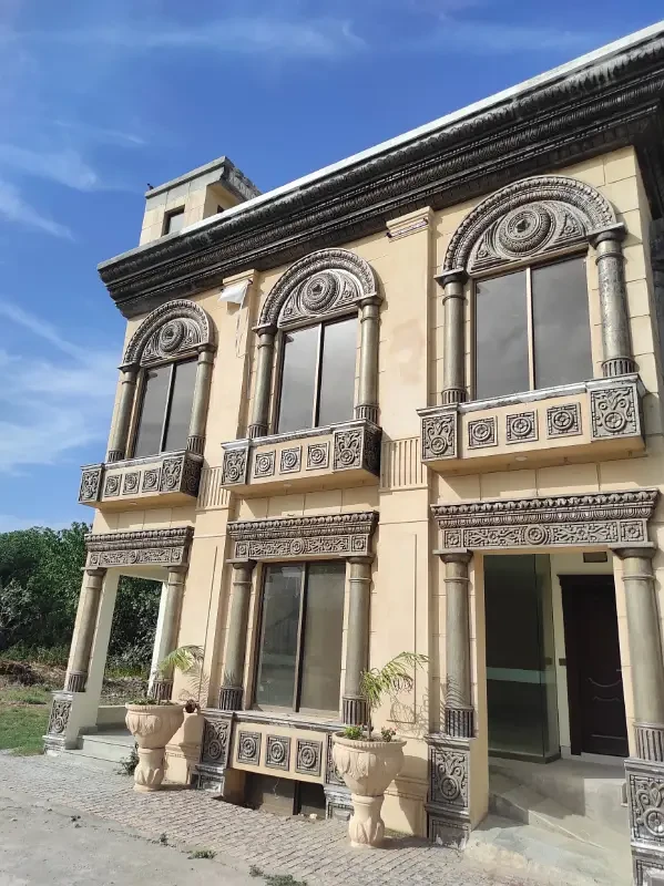 Beautiful Corner Building Available for Sale, Mumtaz City, Islamabad