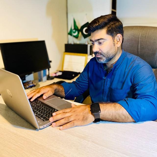 Inaam Bungush
