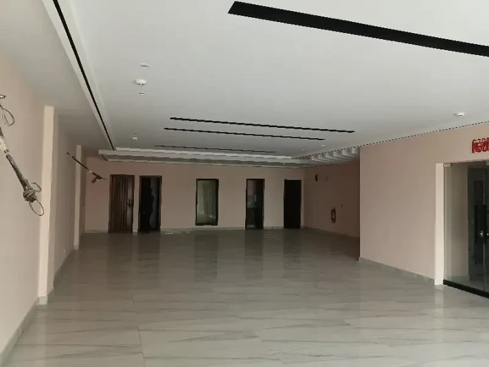 Floor Available for Rent, DHA Phase 8 - Commercial Broadway, Lahore