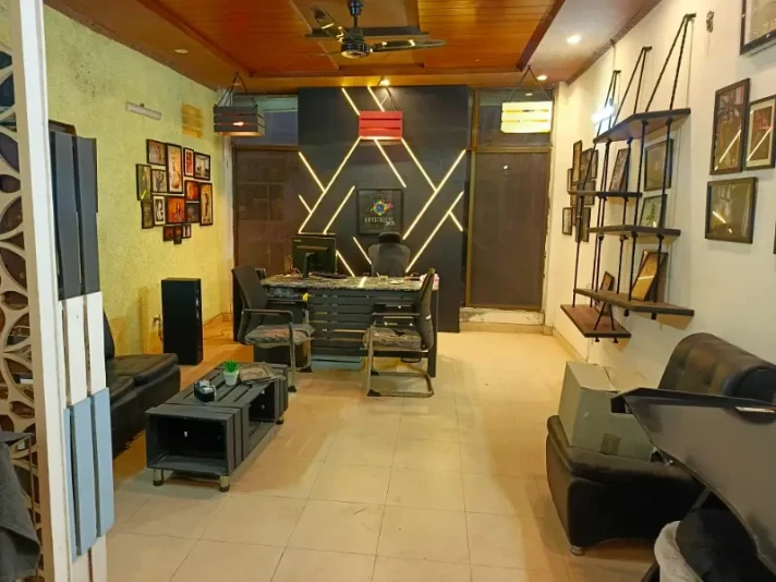 Floor Available for Rent, DHA Phase 4, Lahore