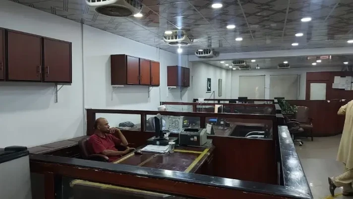 Office for Sale, Egerton Road, Lahore
