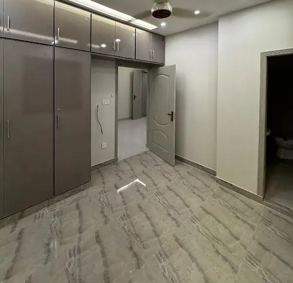 Office Flat for Rent, Murree Road, Rawalpindi