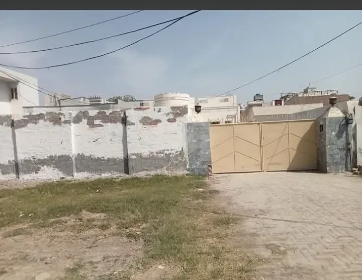 Commercial Plot for Sale, Club Road, Rahim Yar Khan