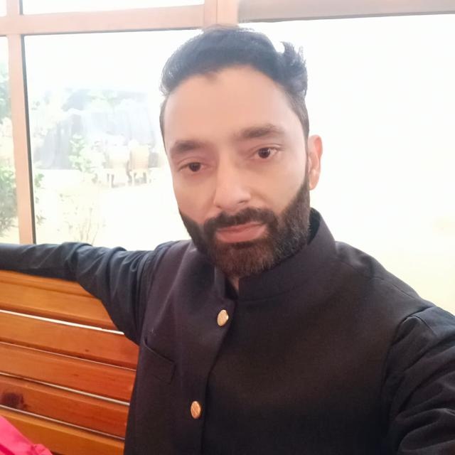 Naveed Zubairy