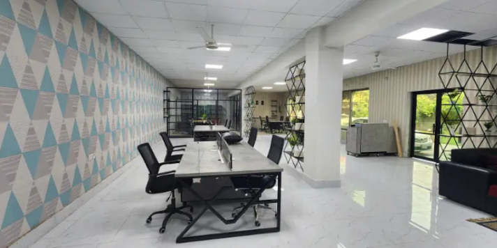 Office Available for Rent, Gulberg, Lahore