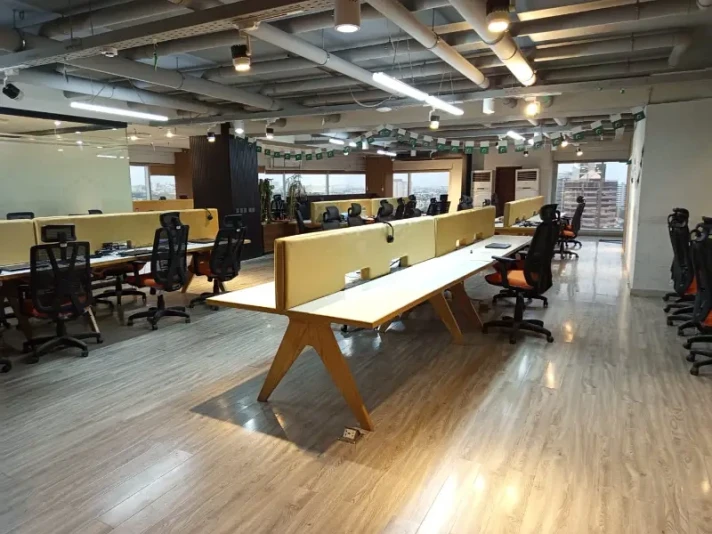 Office for Rent, Shahra-e-Faisal, Karachi