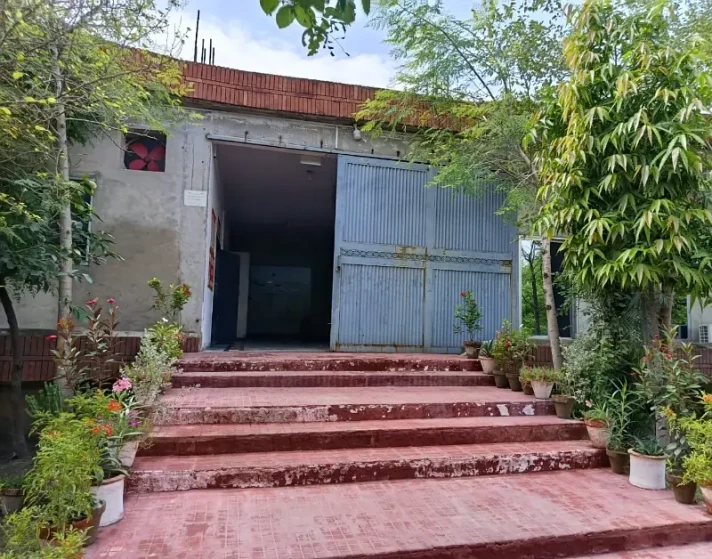 Factory for Sale, Gatwala Chowk, Faisalabad