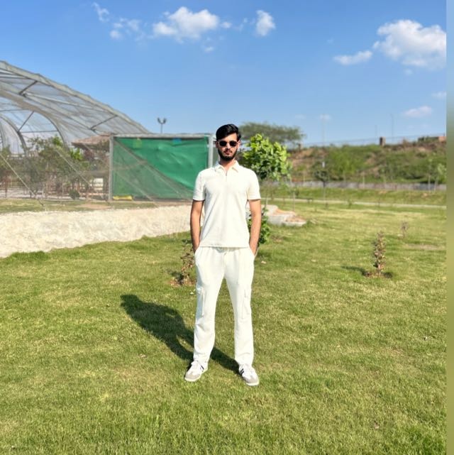 Muzamil Abbas