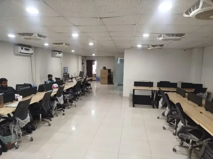 Office Available for Rent, Shahra-e-Faisal, Karachi