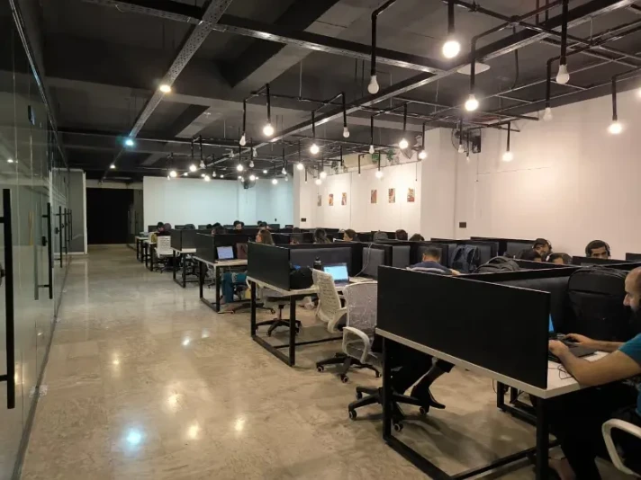 Office for Rent, Gulberg, Lahore