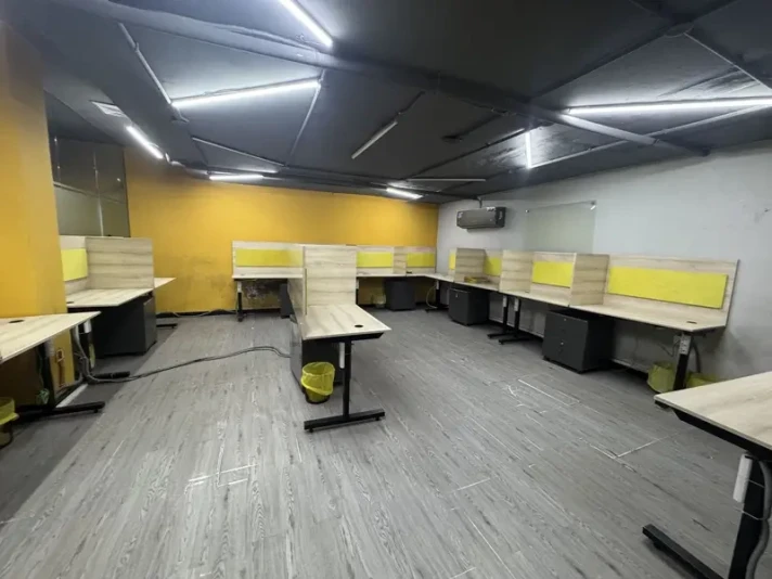 Floor Available for Rent, Johar Town, Lahore