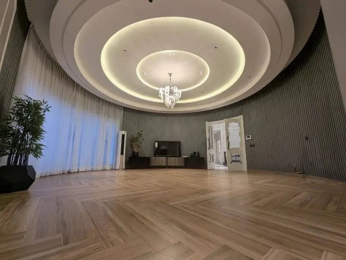 Office for Rent, Bahria Town - Sector D, Lahore