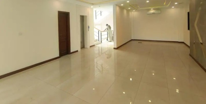 Office Space for Rent, Gulberg Greens, Islamabad