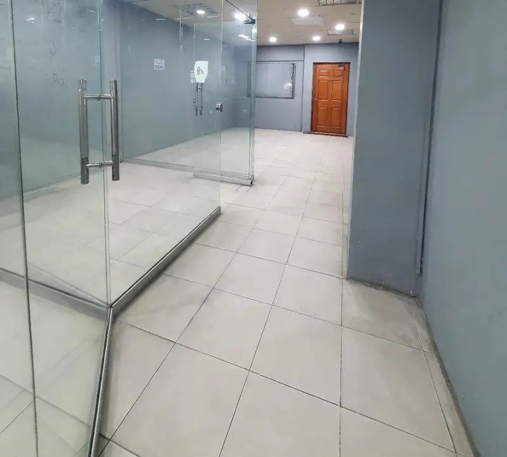 Office for Rent, Main Boulevard Gulberg, Lahore