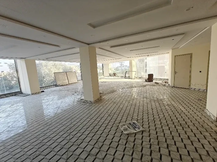 Floor for Rent, Johar Town, Lahore