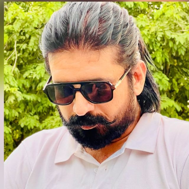 Malik Farhan