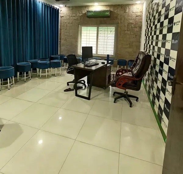 Office for Rent, Gulberg, Lahore
