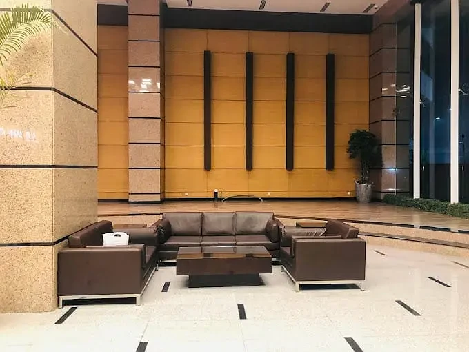 Office for Rent, Main Boulevard Gulberg, Lahore