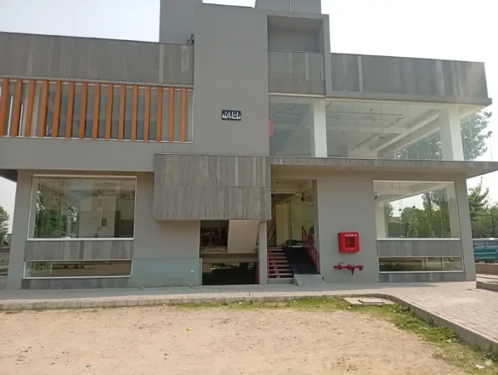 Building for Rent, F-11 Markaz, Islamabad