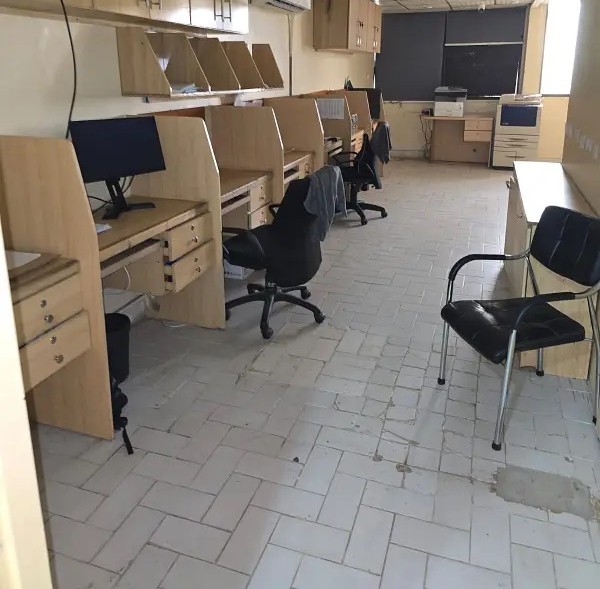 Office for Rent, Shahra-e-Faisal, Karachi