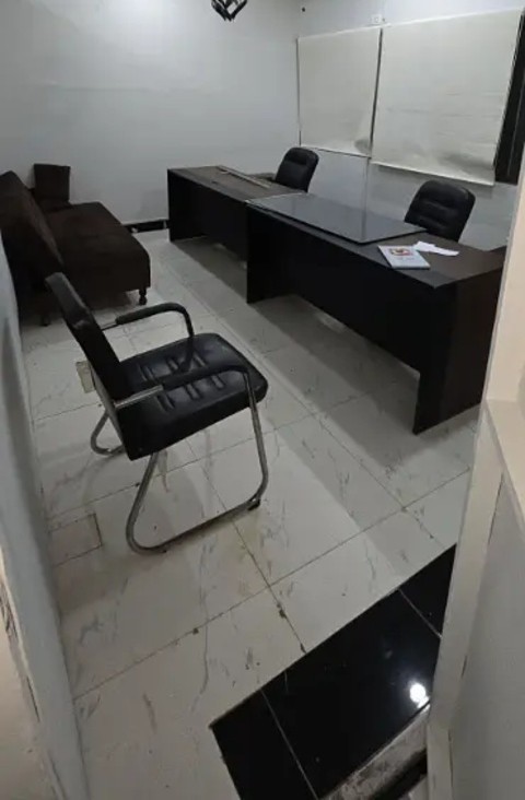 Office for Rent, Shahra-e-Faisal, Karachi