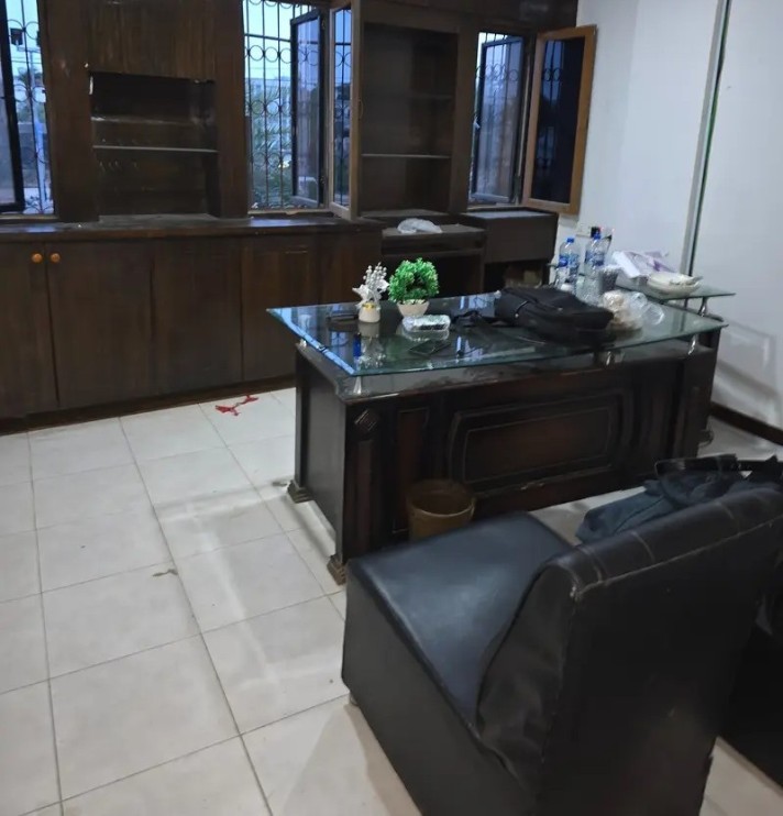 Office for Rent, Shahra-e-Faisal, Karachi