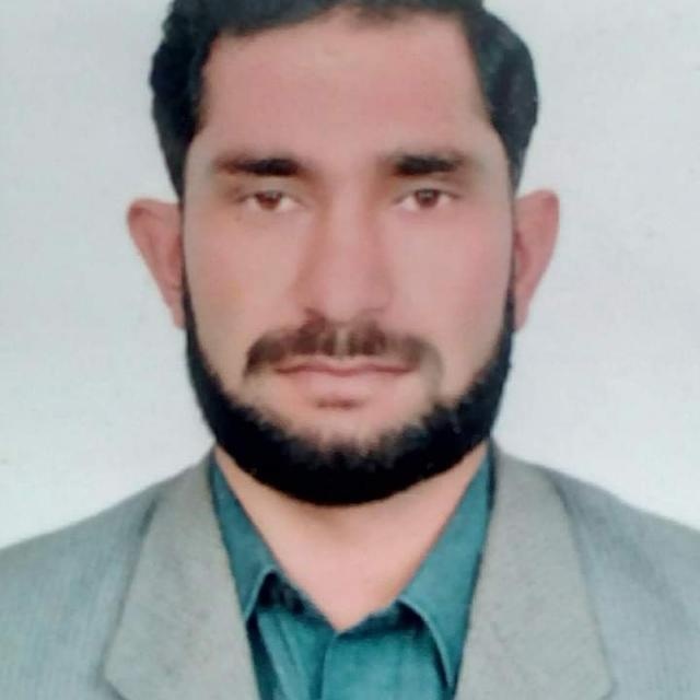 Naveed Manzoor