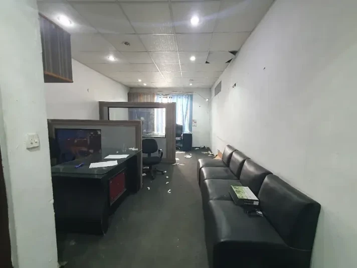 Office for Rent, Main Boulevard Gulberg, Lahore