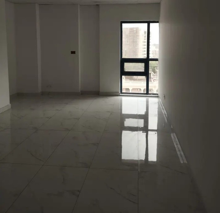 Office for Rent, Grand Square Mall, Lahore