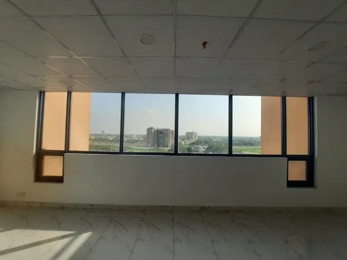Office For Sale, Grand Square Mall, Lahore