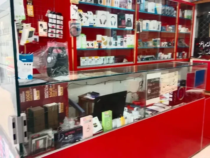 Mobile Shop for Sale - Allama Iqbal Town - Kashmir Block - Lahore