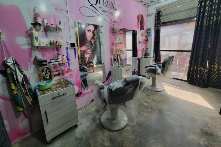Parlor Setup for Sale - Others - Sahiwal