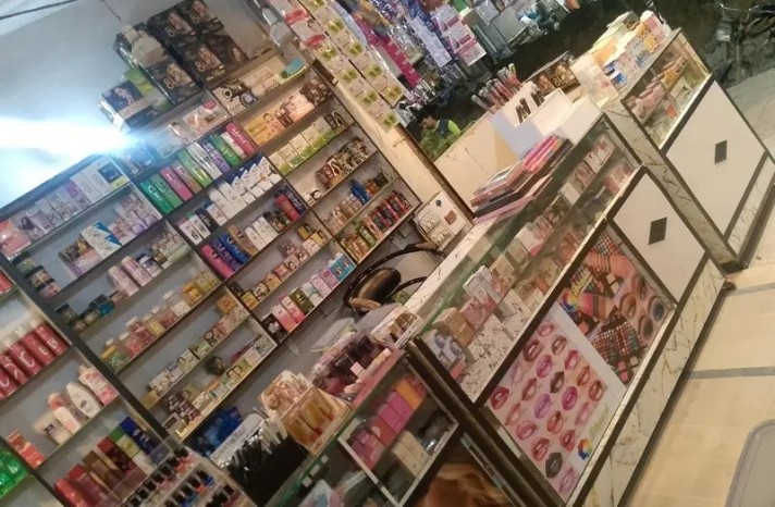 Cosmetics & Jewellery Shop for Sale - Surjani Town - Karachi | markaz.pk