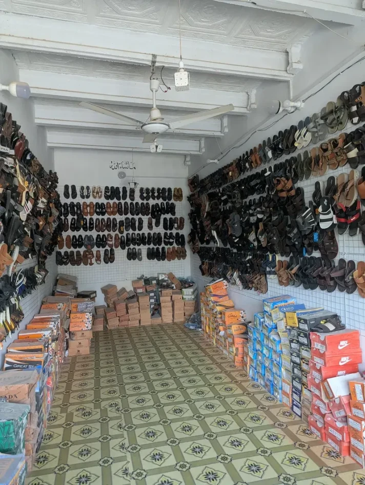 Shoe Shop for Sale - Gulshan-e-Ghazi - Karachi