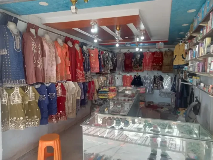 Garments And Cosmetic Shop - Palosi - Peshawar