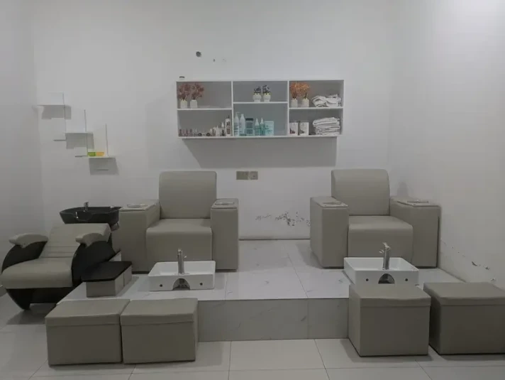 Beauty Salon for Sale - Johar Town - Lahore