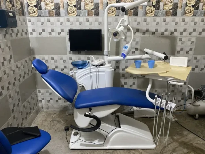 Dental Unit for Sale - Madni Colony - Lahore