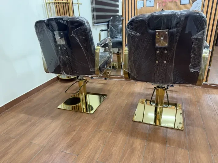 Salon setup for sale - Malir Cantonment - Karachi