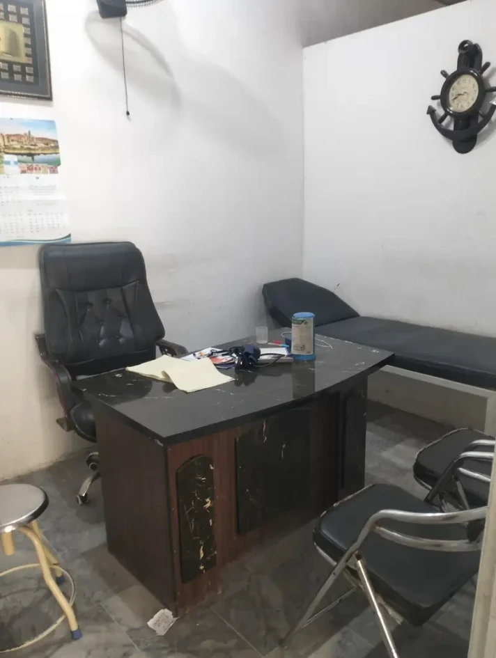 Medical Center for Sale - Madina Colony - Rawalpindi