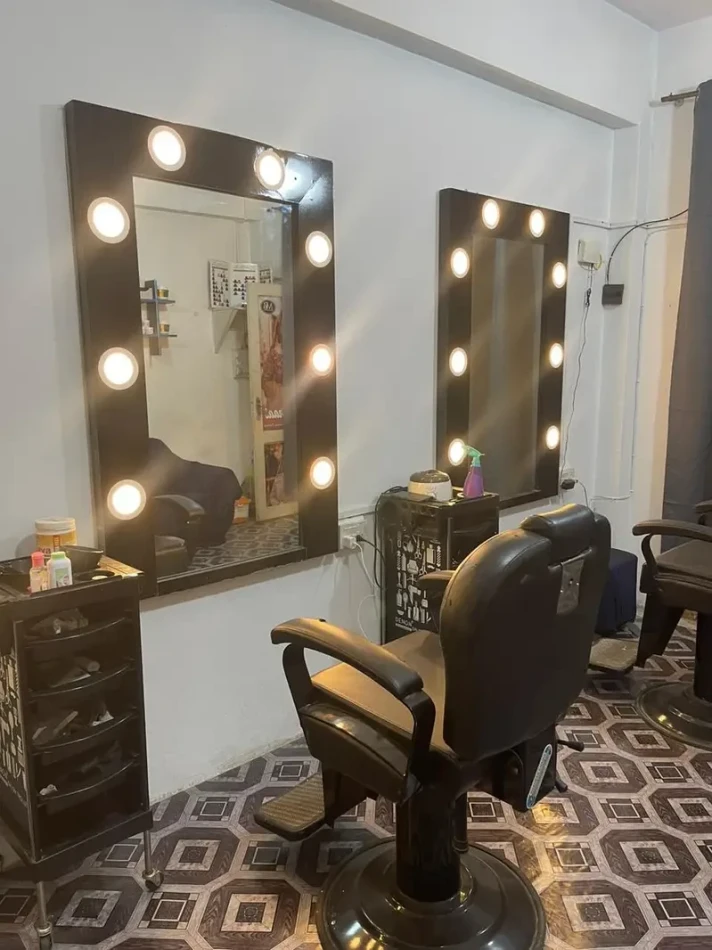 Salon setup for sale - Chur Chowk - Rawalpindi