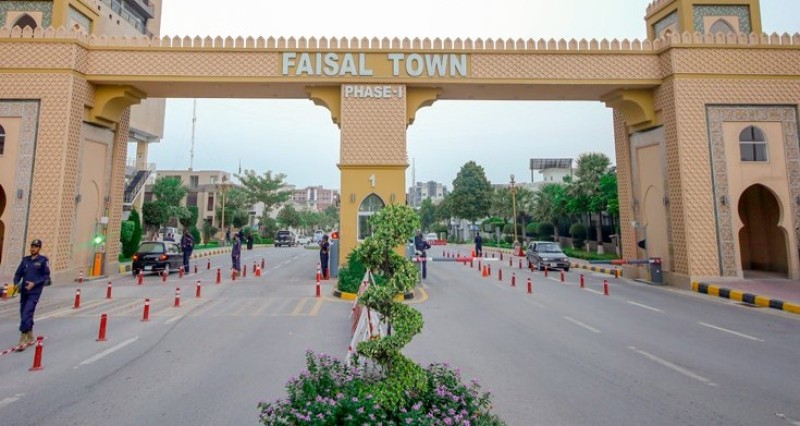 Faisal Town Hit with Rs 406M Tax Concealment Notice