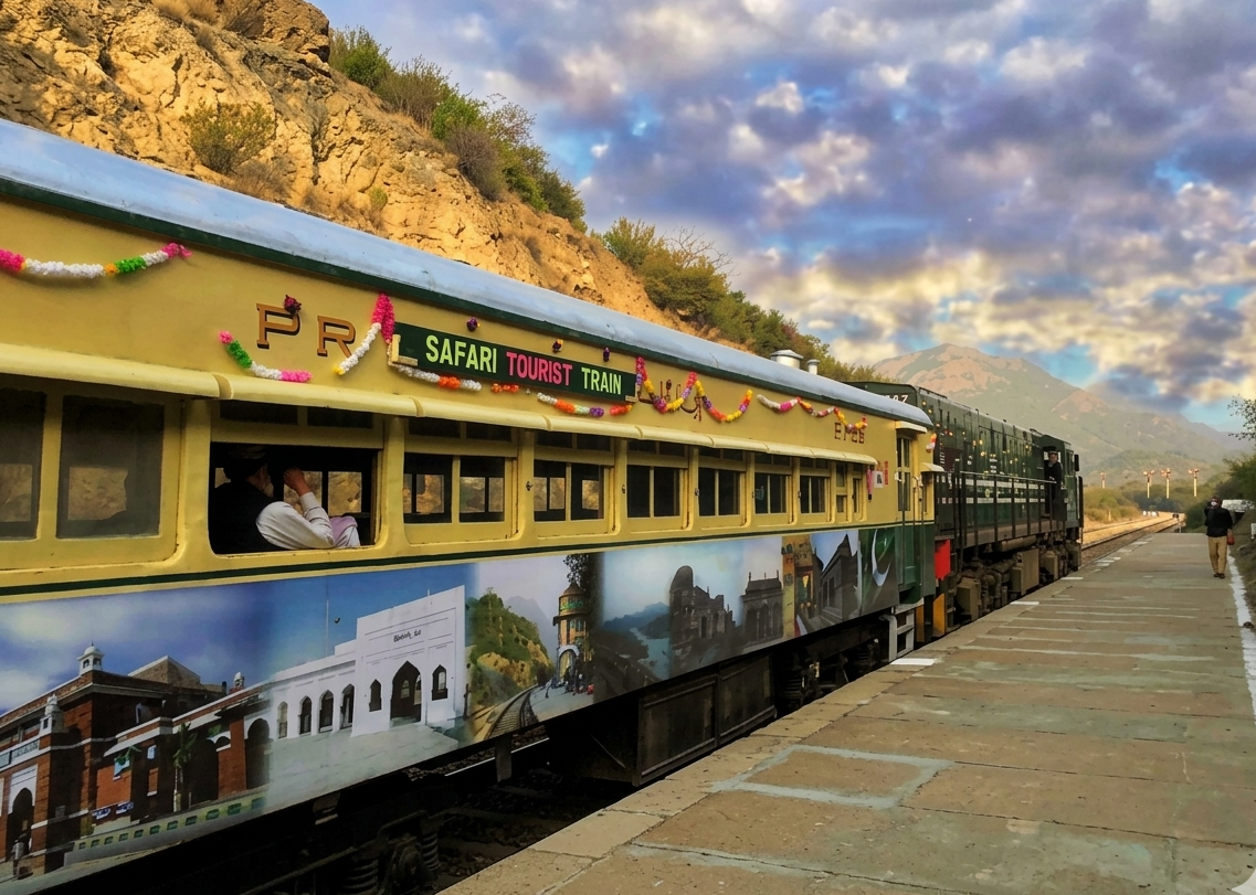 Railways Minister Unveils Upgraded Safari Train to Boost Tourism in Rawalpindi