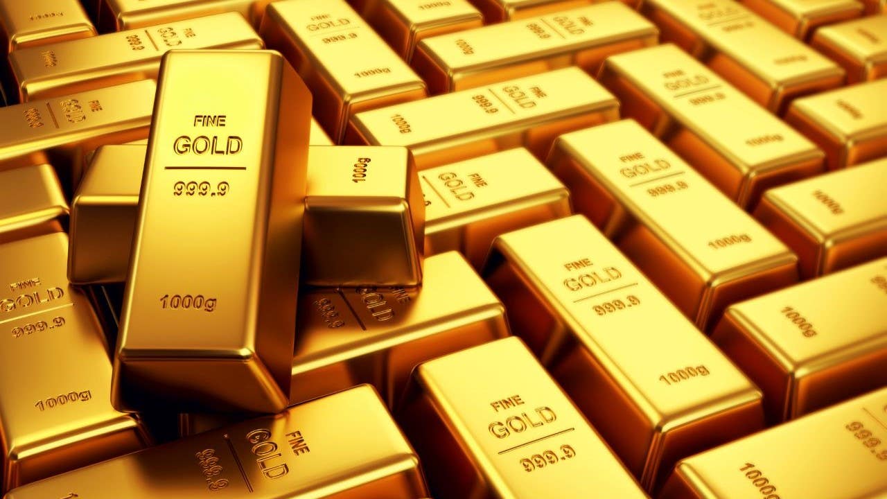 Gold Retreats as Stalled U.S.–Iran Peace Talks Spark Inflation and Interest Rate Fears