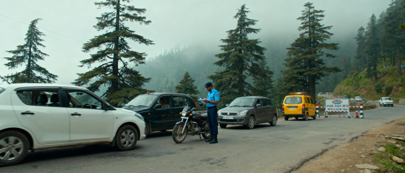 Murree enforces steep new traffic fines