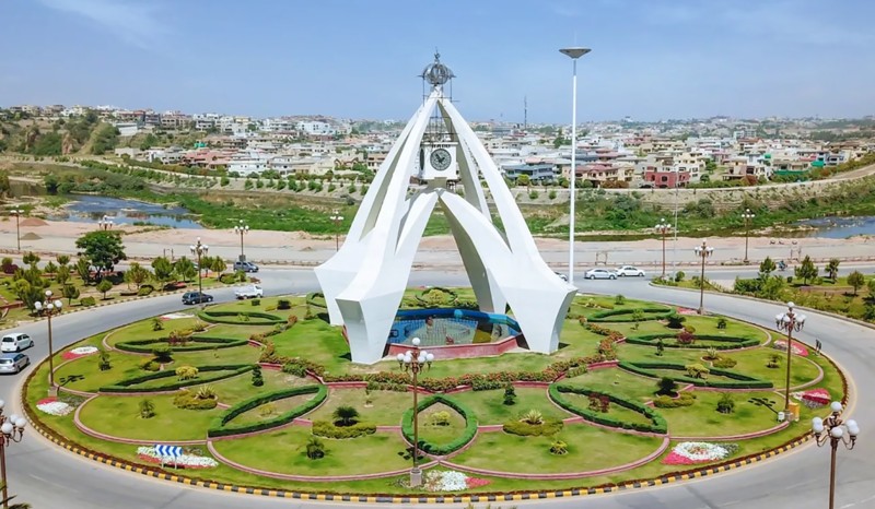 The Silent Turn in Pakistan’s Real Estate